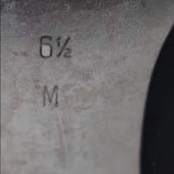 MICHAEL KORS BROWN SUEDE ANKLE BOOT SIZE 6.5 - Picture 5 of 6